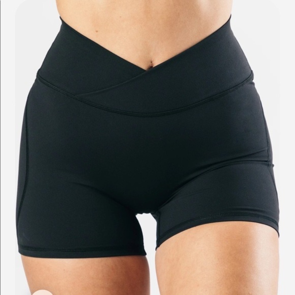 alphalete surface power shorts